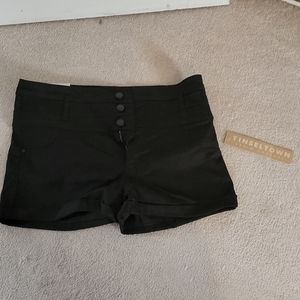 Soft stretched high waist shorts